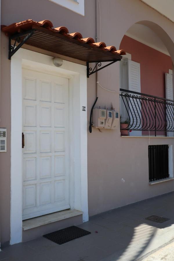 Helena Apartment Argostoli ภายนอก รูปภาพ