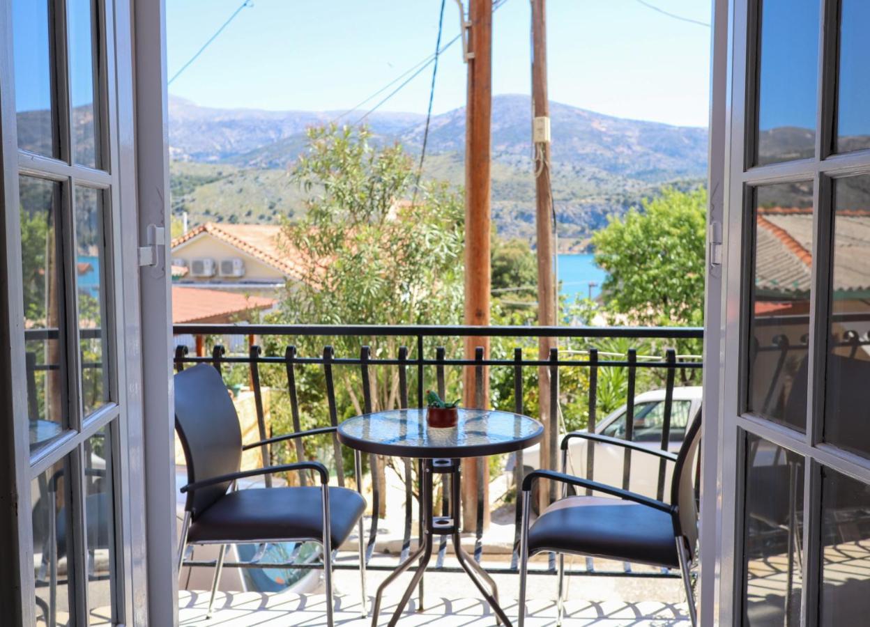 Helena Apartment Argostoli ภายนอก รูปภาพ
